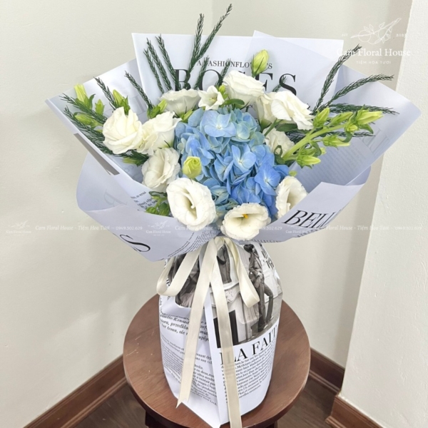 bó hoa cẩm tú cầu trắng xanh Hà Nội (4)