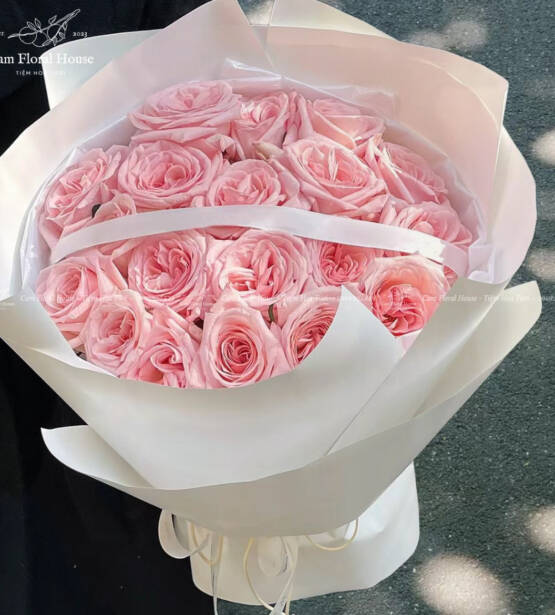 Bó hoa hồng Ohara kỷ niệm 100 ngày yêu