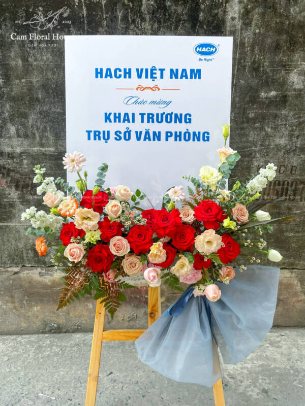 kệ bảng chúc mừng 2