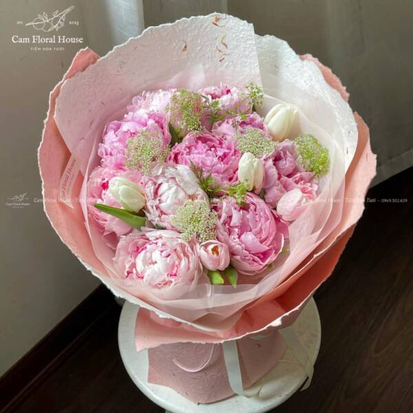 Bó hoa Peony gần Lotte Mall Hồ Tây Hà Nội 2